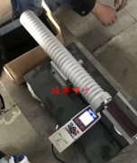 寧波某客戶(hù)為合金鋼螺栓和鑲件，風(fēng)力發(fā)電葉片襯套定制的專(zhuān)用噴砂